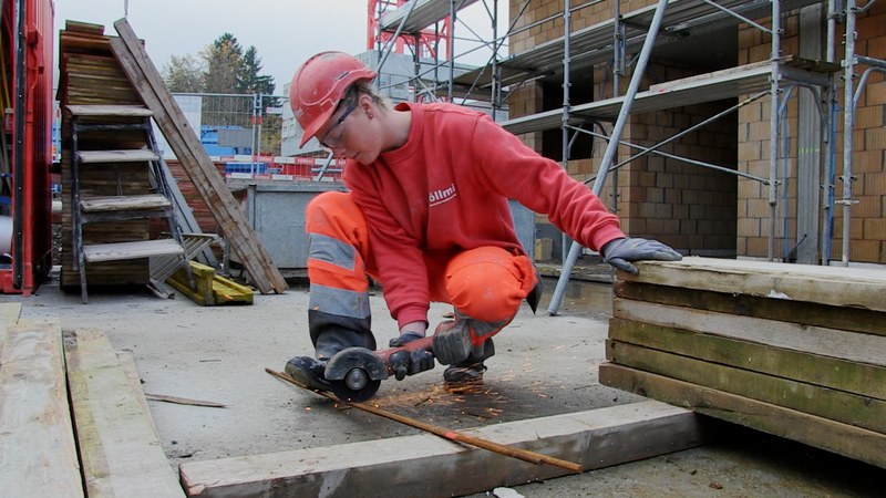 Frauen am Bauen